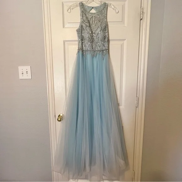 camille la vie blue prom dress Once again, we present the STUNNING @quincy.heck at her HOCO! How cute is this date in blue ?!?! We are obsessed... can't wait to see the prom look!
